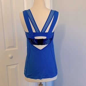 Lululemon Super Sport Top in Blue Sz 8